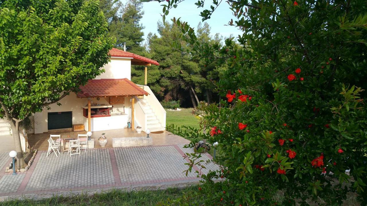 Villa Chris Possidi Exterior photo